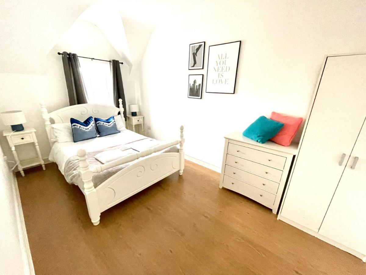 Koala & Tree - 2 Bedroom In City Centre - Short Lets & Serviced Accommodation Cambridge エクステリア 写真