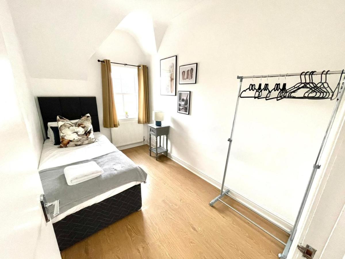 Koala & Tree - 2 Bedroom In City Centre - Short Lets & Serviced Accommodation Cambridge エクステリア 写真