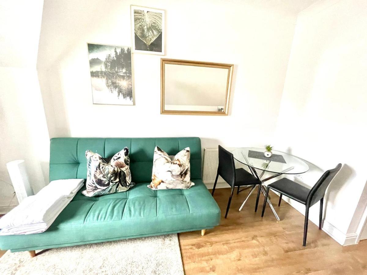 Koala & Tree - 2 Bedroom In City Centre - Short Lets & Serviced Accommodation Cambridge エクステリア 写真