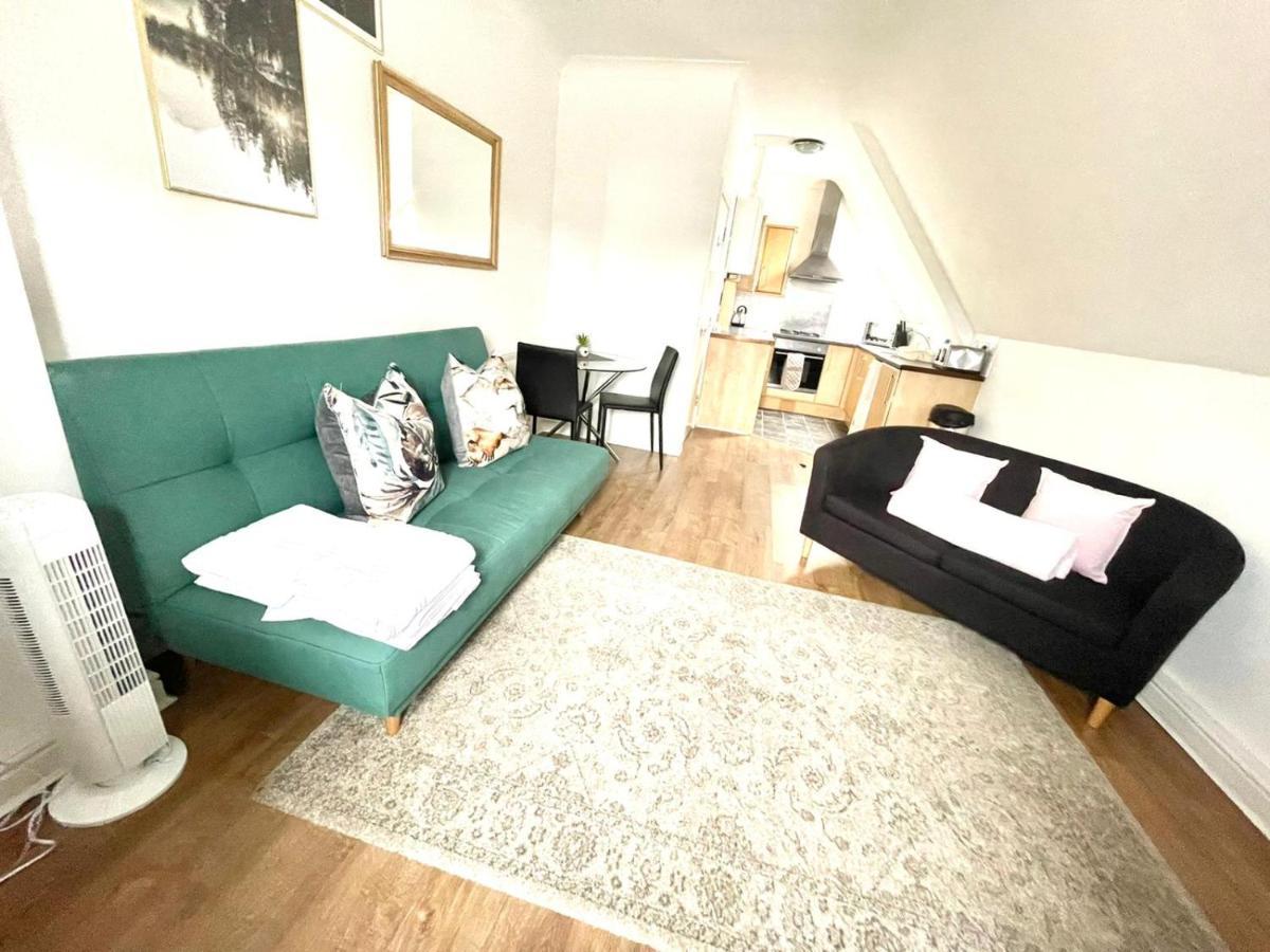 Koala & Tree - 2 Bedroom In City Centre - Short Lets & Serviced Accommodation Cambridge エクステリア 写真